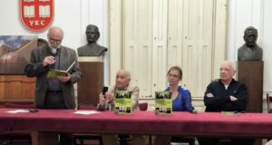 Reči na tribini o Velikom intervjuu Tribina uks